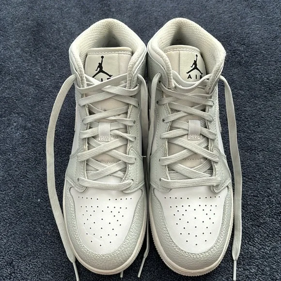 Air Jordan 1 Mid White Camo - Picture 2 of 7